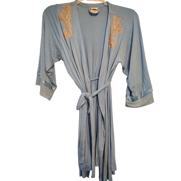 Soma S/M Light Blue Short Robe, Lace Accents, Sheer Trim Lightweight Romatic - Picture 1 of 7